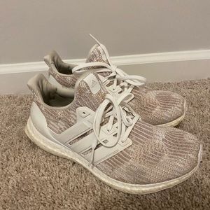 Men’s adidas ultra boost tennis shoes size 10